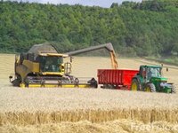 Θεώρηση αδειών κυκλοφορίας αγροτικών μηχανημάτων μεταφοράς αραβοσίτου και σιτηρών 2016